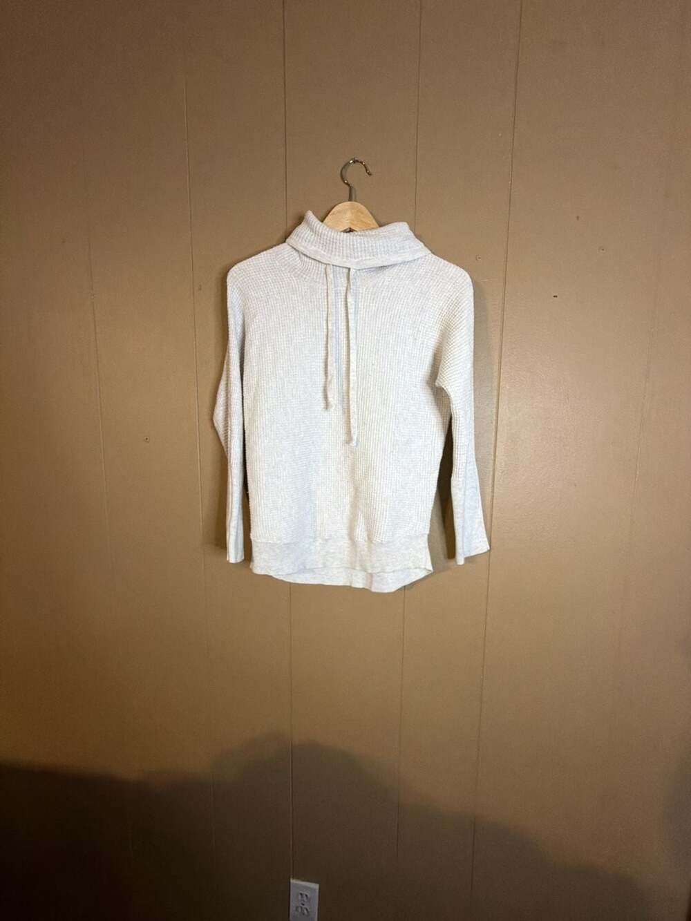 Cynthia Rowley Active Waffle Knit Cowl Neck Pullover Top XS